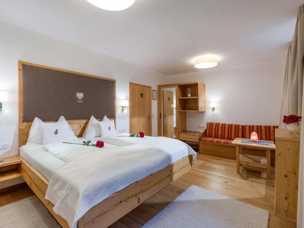 Gartenhotel Rosenhof Bei Kitzbuehel Oberndorf en Tyrol Extérieur photo